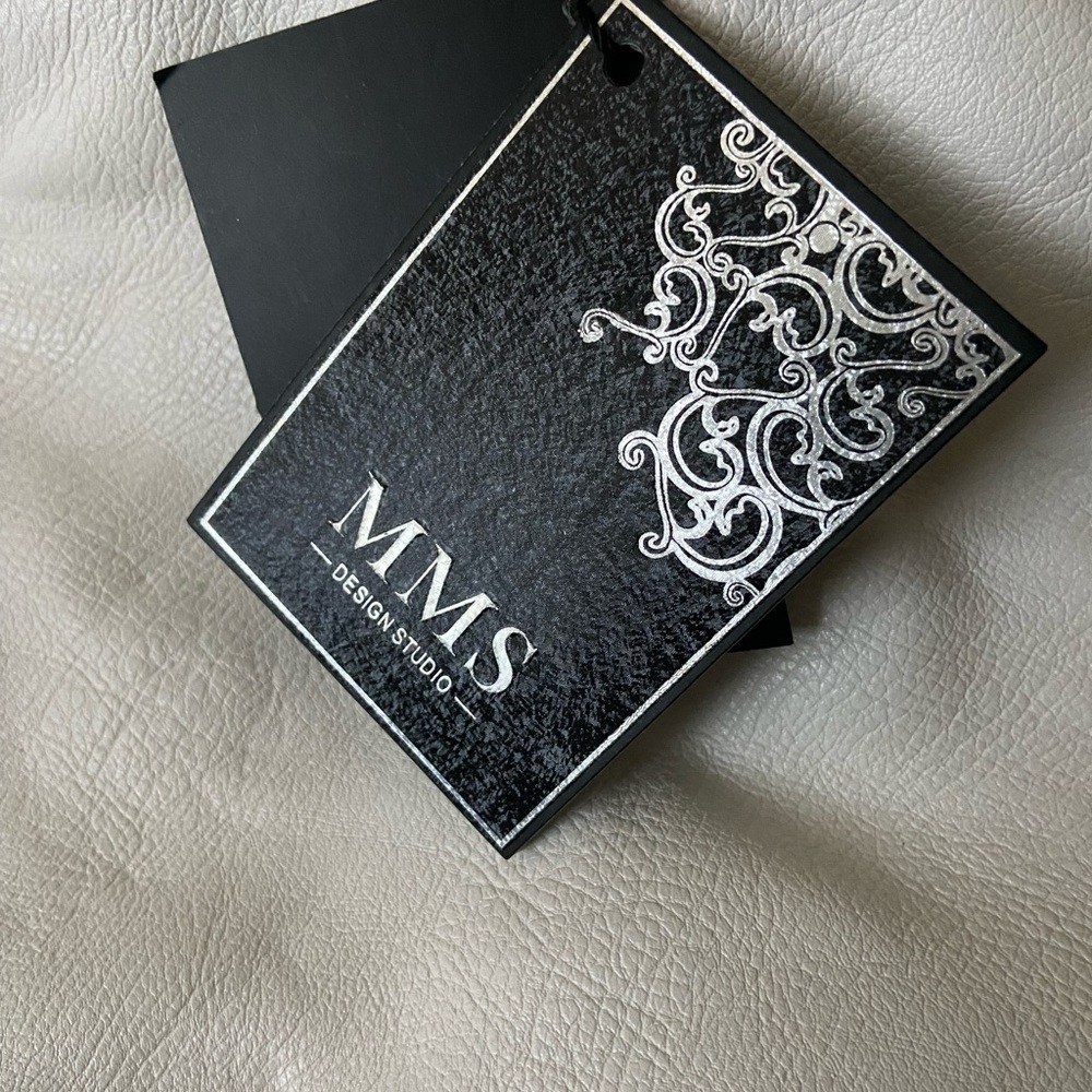 MMS Large White Tote (Bought from Buckle) - NEW - Picture 10 of 10